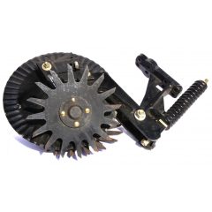 Elővágó tárcsa szármaradvány elmunkálóval